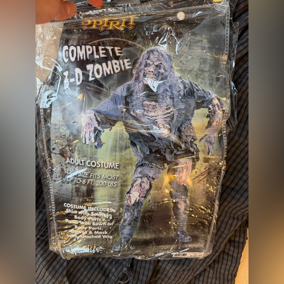 Zombie Costume - Picture 2 of 6